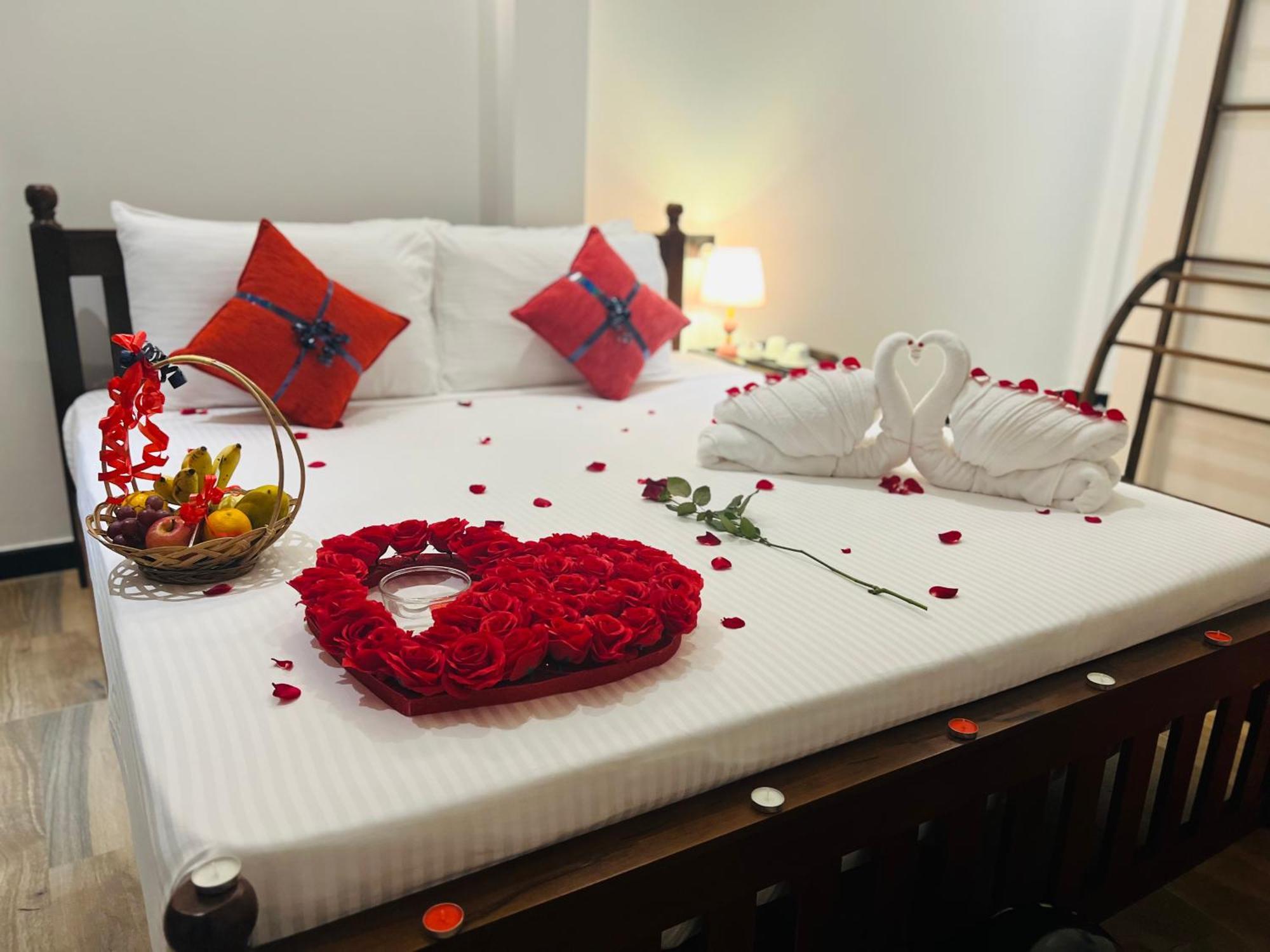 Mama'S Boutique Beach Hotel Negombo Ngoại thất bức ảnh
