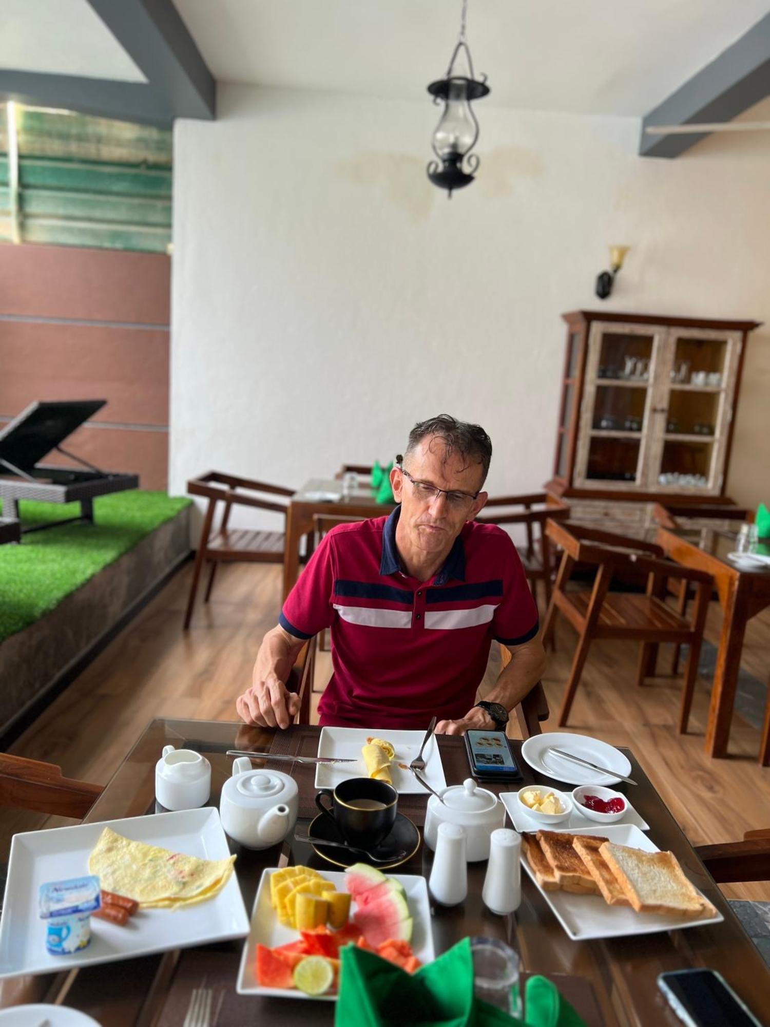 Mama'S Boutique Beach Hotel Negombo Ngoại thất bức ảnh